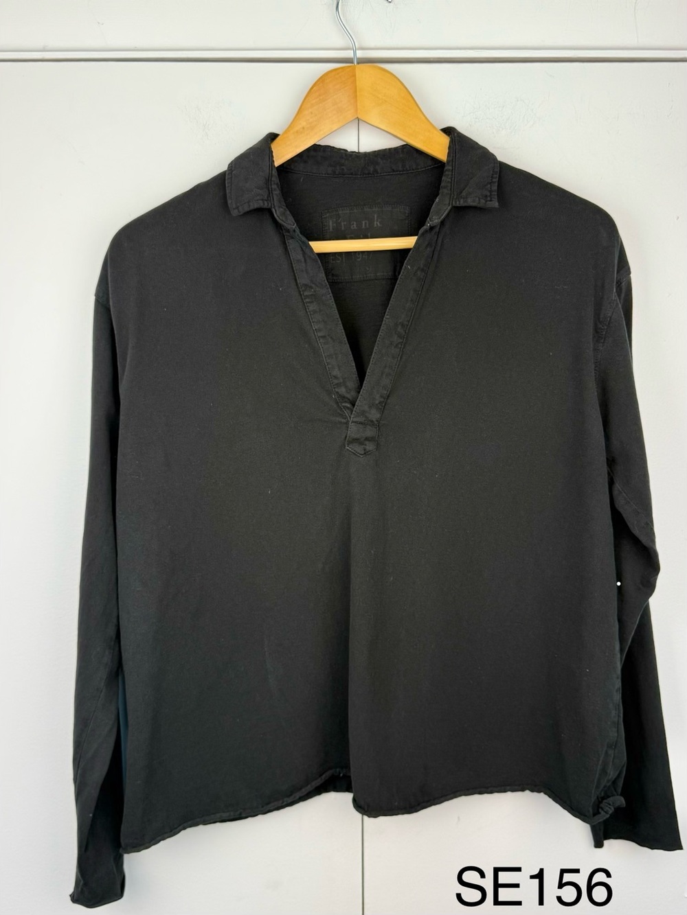 Frank & Eileen Patrick Popover Henley Black Vintage Jersey S